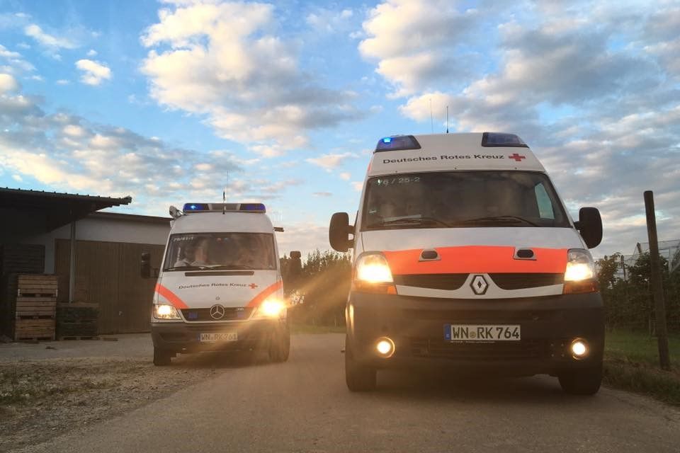 Foto: Einsatzfahrzeuge des DRK Winnenden